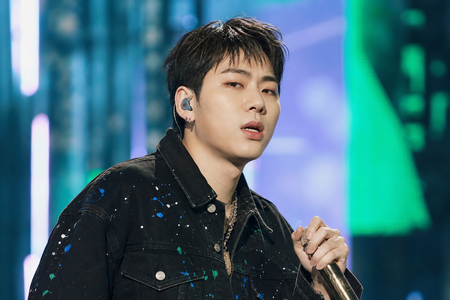 지코 아무노래 기사 핵심 맥락을 보여주는 이미지 - 이번 기록은 특정 시점의 급상승을 넘어, 음원 소비가 꾸준히 이어지고 있음을 보여준다는 점에서 의미가 크다. 스트리밍 플랫폼에서 2억 단위의 성...