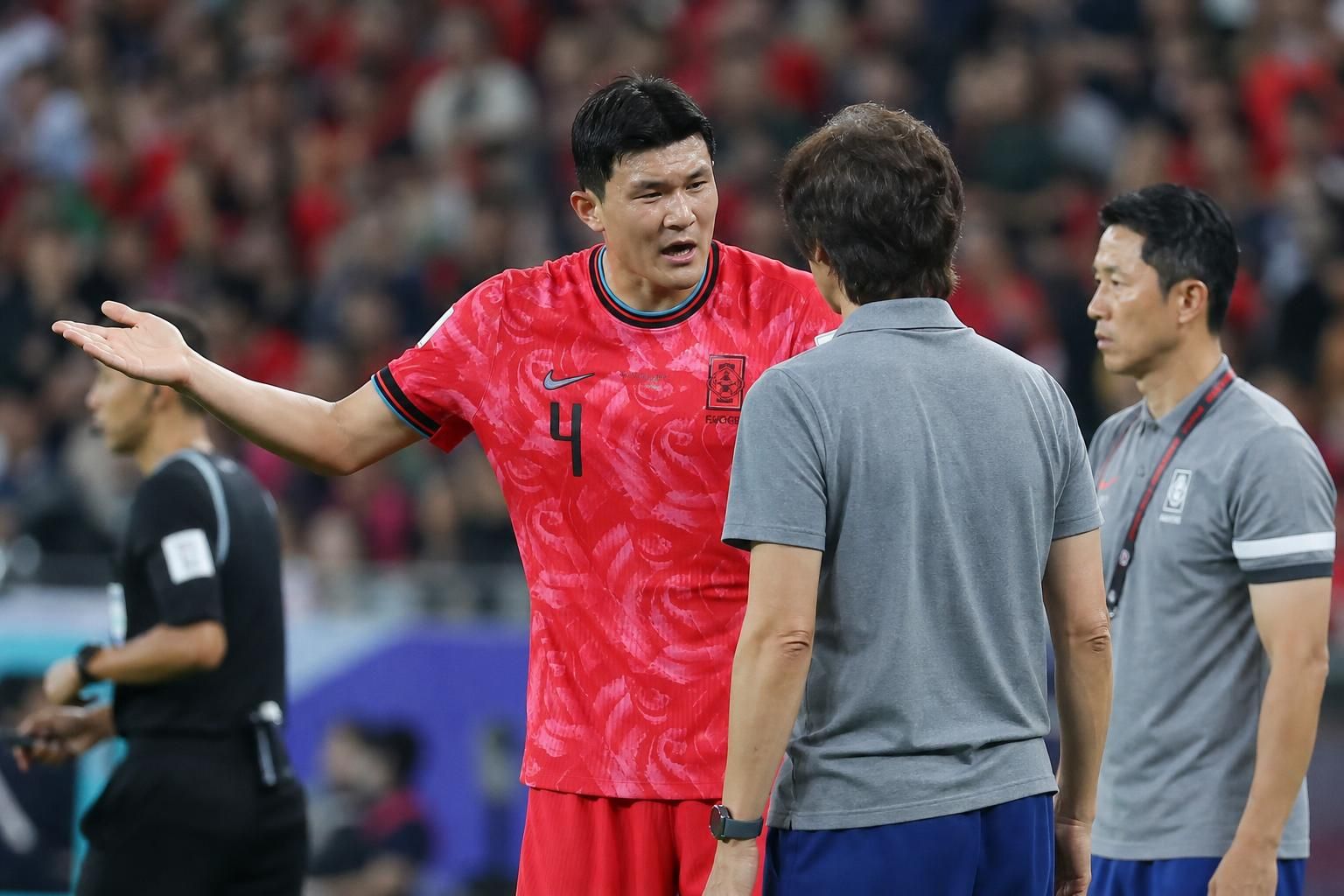축구 대표팀, 월드컵, 홍명보 기사 핵심 맥락을 보여주는 이미지 - 랭킹은 직접적인 경기 결과와 별개로 각종 시드 배정이나 향후 대진 구성에도 영향을 줄 수 있다. 따라서 이번 토너먼트 초반의 흔들림은 단순히 한...