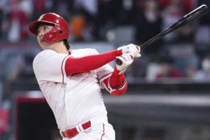 SSG 최정 KBO 최초 11시즌 연속 20홈런 기록 상징 이미지