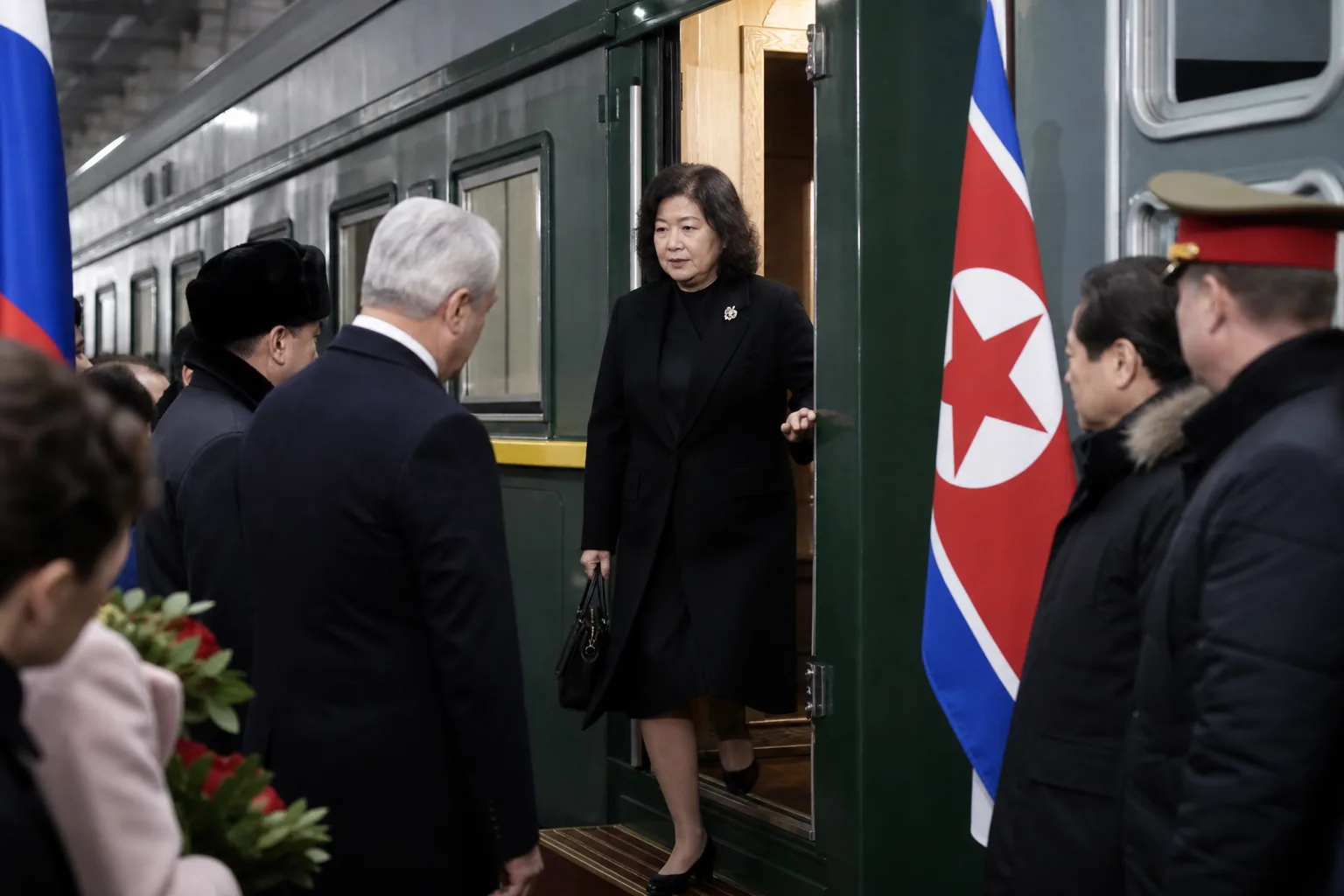 북러 전략적 동반자 관계와 안보 지형 변화를 나타내는 이미지