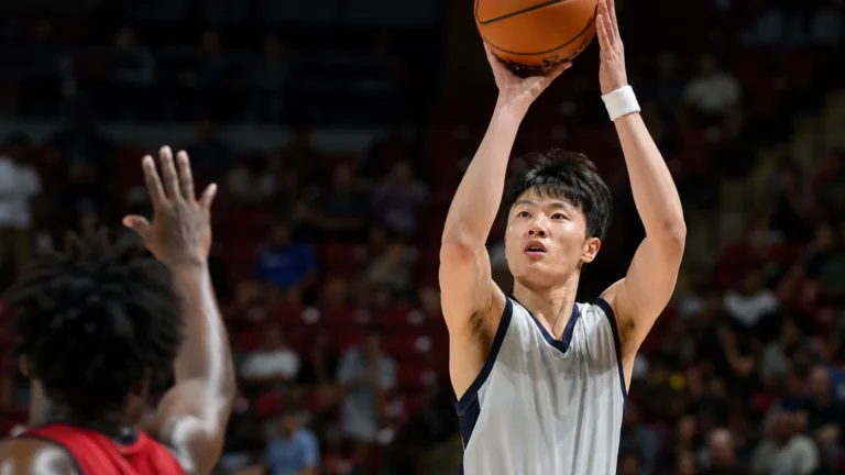 NBA 서머리그에서 활약한 이현중 농구 이미지