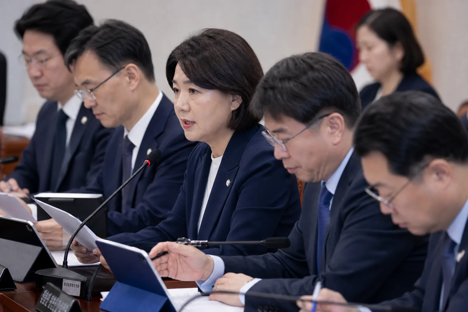여, 보완수사권 포함 검찰 직접수사 폐지 형소법 개정 당론 추인 후속 영향