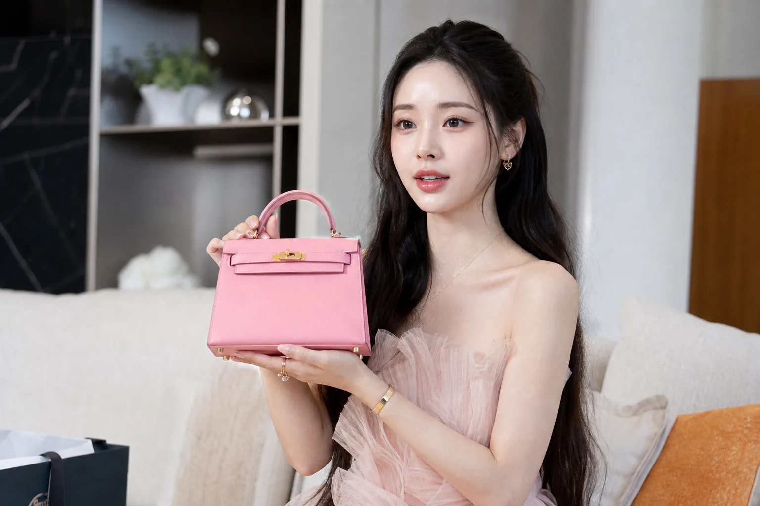 프리지아 에르메스 핑크백 공개 명품도 소모품이라 생각 핵심 장면