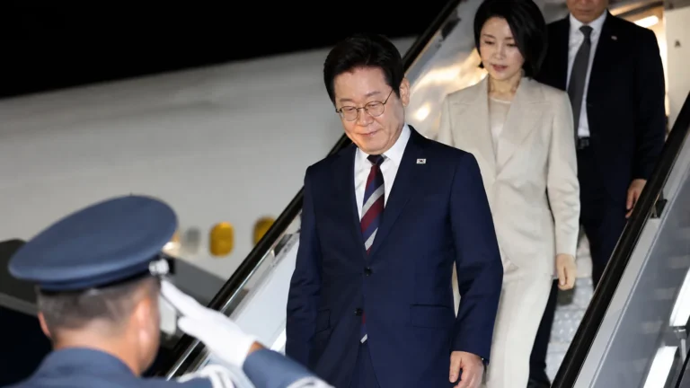이 대통령 브라질 도착, 남미 3개국 순방 일정 시작 대표 이미지