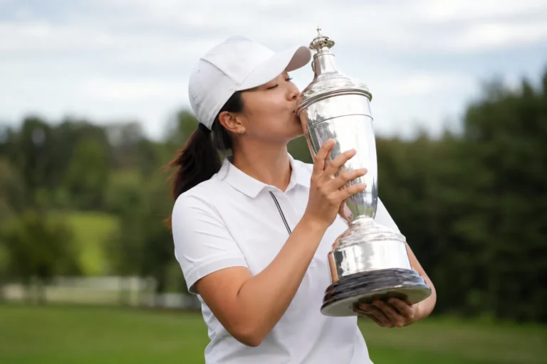 3738일 만에 LPGA 정상 오른 신지은 끝까지 버텨낸 내가 자랑스럽다 대표 이미지