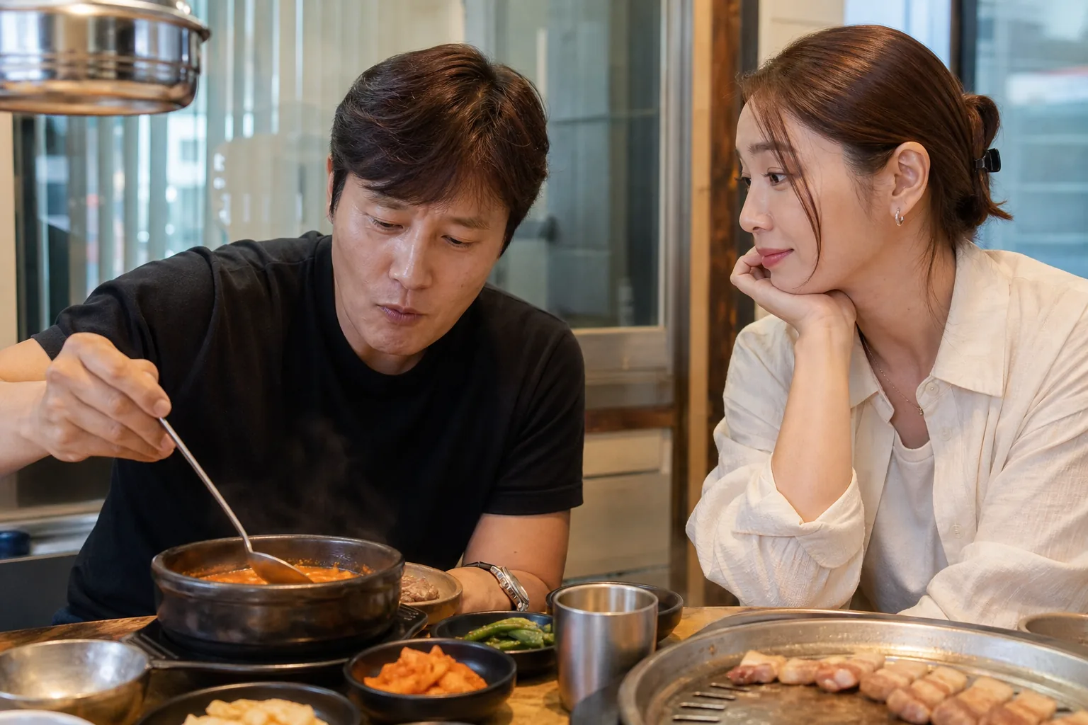 이병헌, “최고다” 한마디에…♥이민정 “내가 해줄 땐?” [SD리뷰] 핵심 내용을 시각화한 이미지