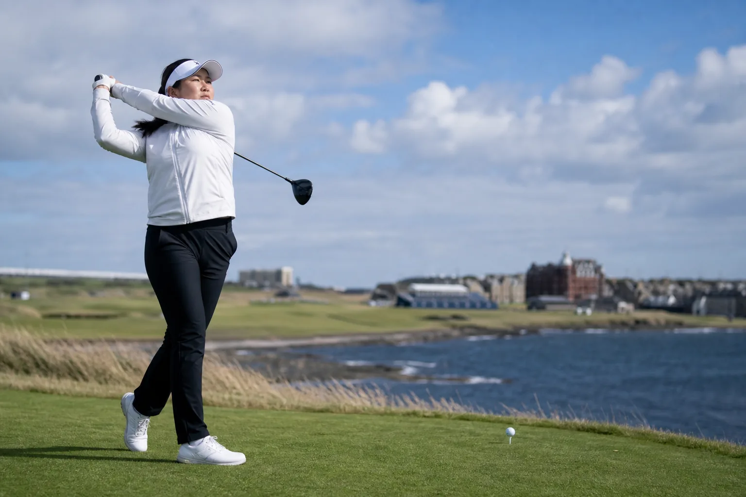 LPGA 메이저 대회 우승 경쟁과 한국 선수들의 도전을 나타낸 이미지