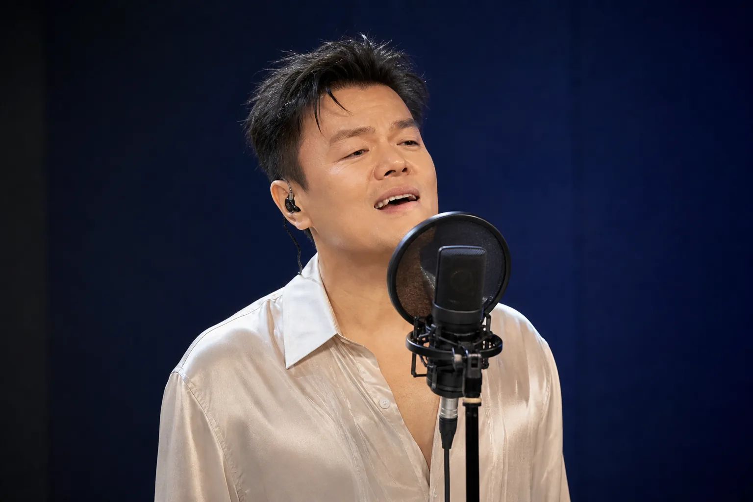 박진영 “‘킬링 보이스’는 큰 도전”…춤 없이 완성한 31년 라이브 핵심 내용을 시각화한 이미지