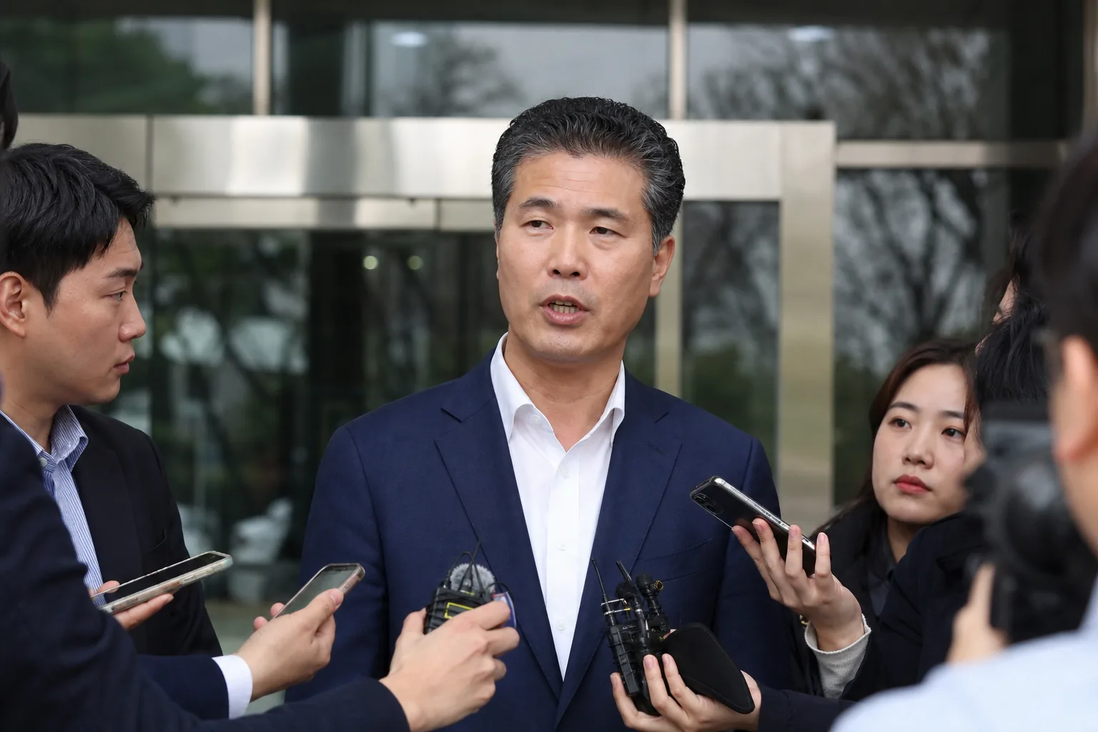 허위사실 공표 혐의 이원택 전북지사 소환 조사 혐의 부인 핵심 장면