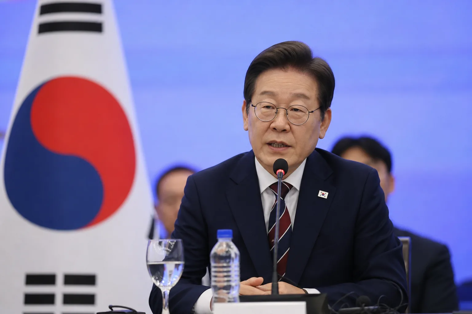 李대통령, 칠레 도착…FTA 등 협력 강화 논의 핵심 내용을 시각화한 이미지
