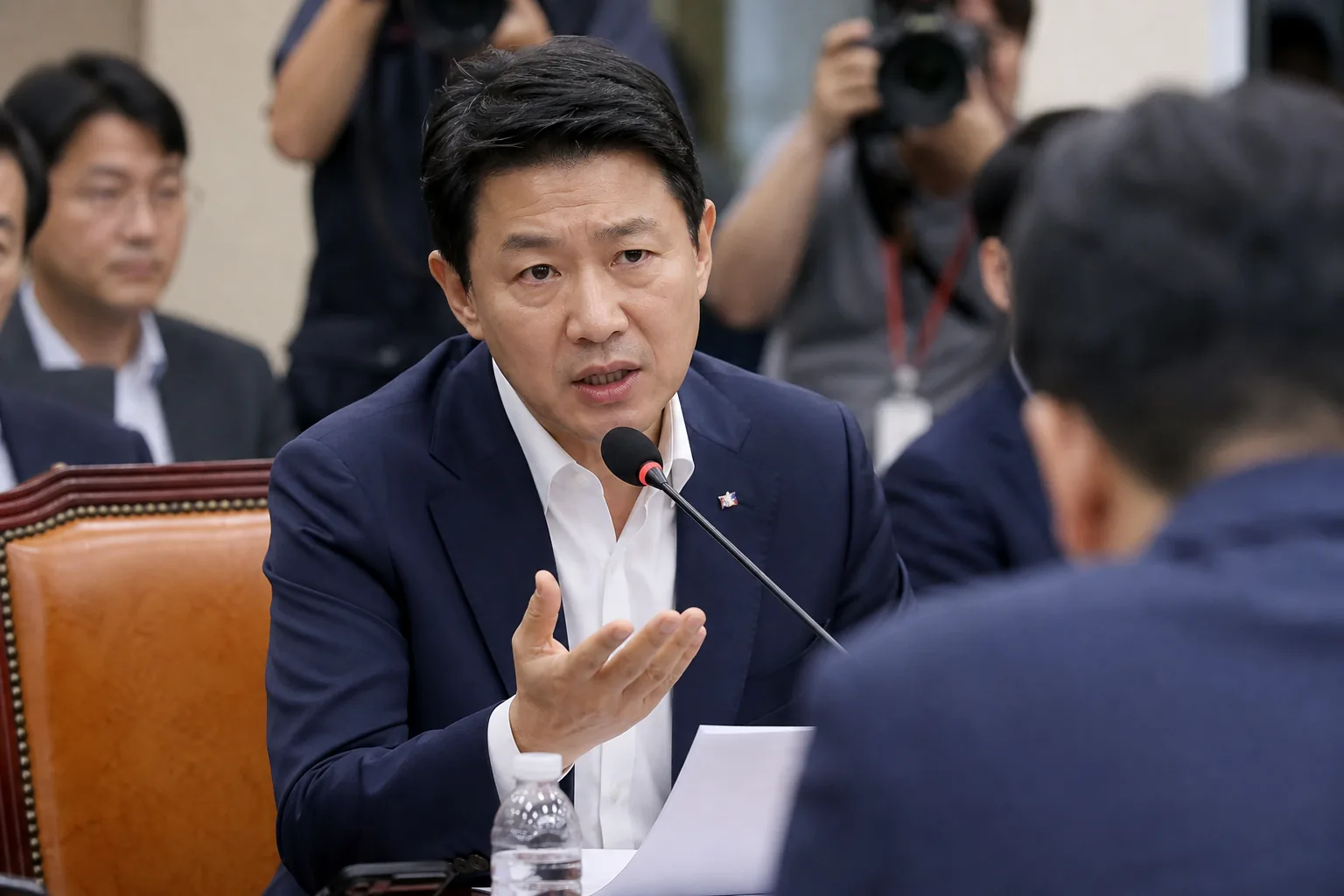 "모두 레버리지 때문은 아냐" 발언에 빗발친 '질타' 핵심 내용을 시각화한 이미지