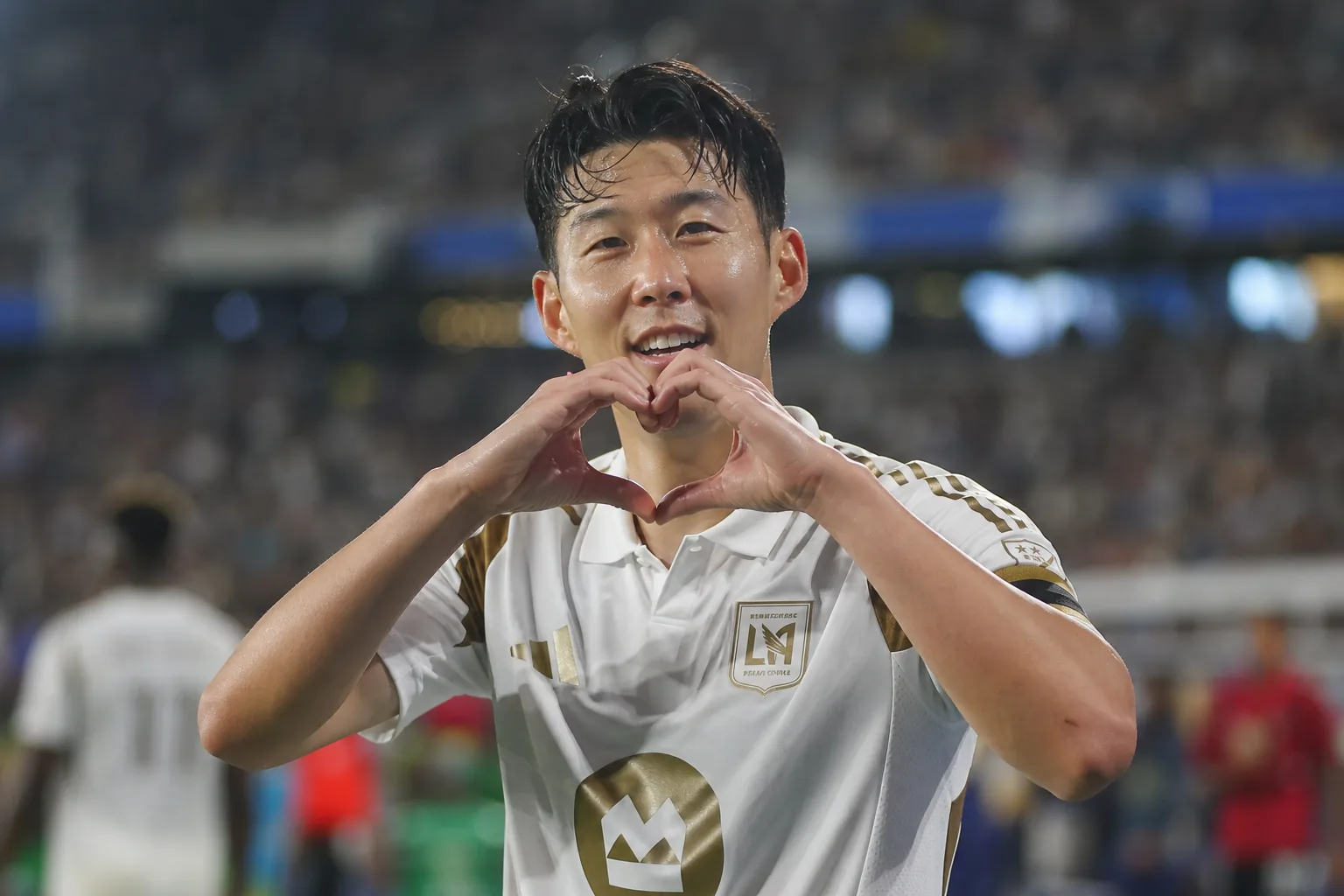 ‘별 중의 별’ MLS 주장 손흥민, 올스타전서 멀티골…전반 35분 교체 배경과 파장을 설명하는 이미지