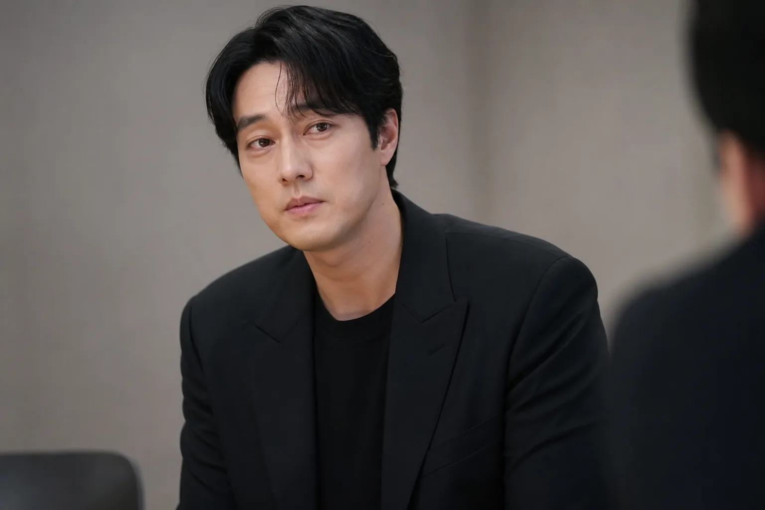소지섭 “스태프들에게 '금' 선물 이유? 반응 제일 좋던데” 핵심 내용을 시각화한 이미지