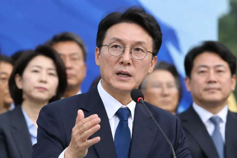 김민석 "진보 세력과 연대에 박차"…갈등 차단? 관련 정치 뉴스 대표 이미지