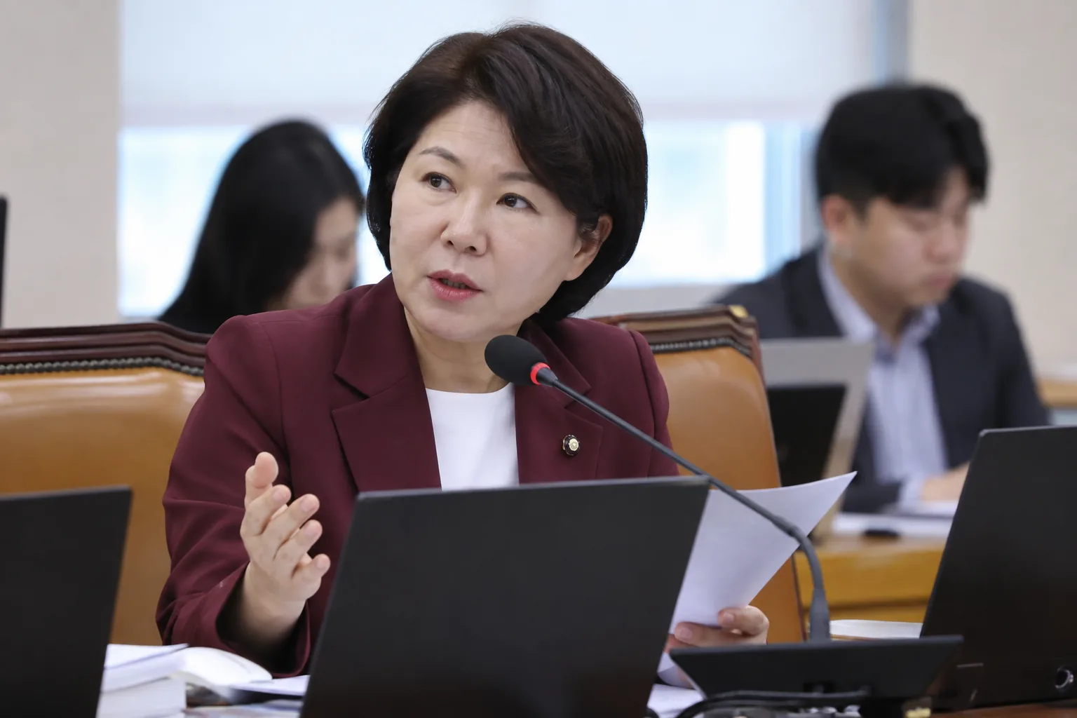 조은희 의원 "지난해 K리그 오심 2.4배, 심판 제재 3배 증가" 배경과 파장을 설명하는 이미지