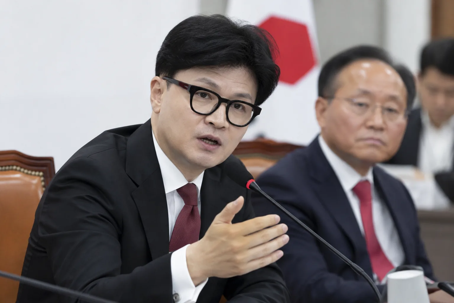 "경망, 촐싹" 국힘 당권파 견제에…한동훈 "방해라도 말라" 핵심 내용을 시각화한 이미지