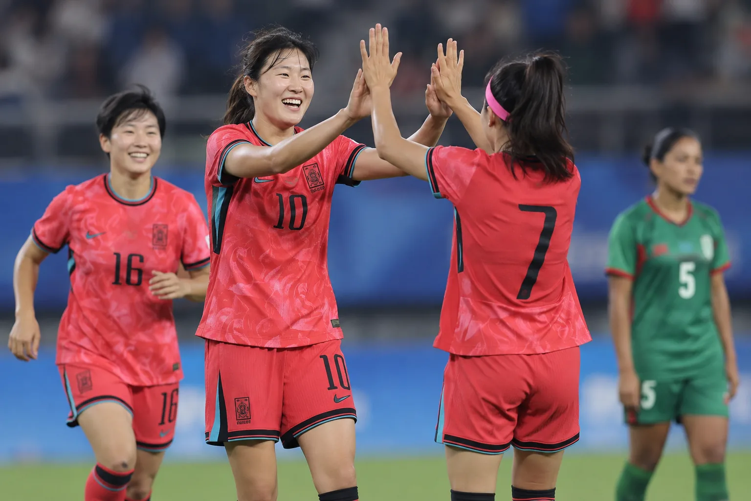 [아시안게임] 한국 여자축구, 방글라데시 6-0 제압…2연승·8강 확정(종합) 핵심 내용을 시각화한 이미지