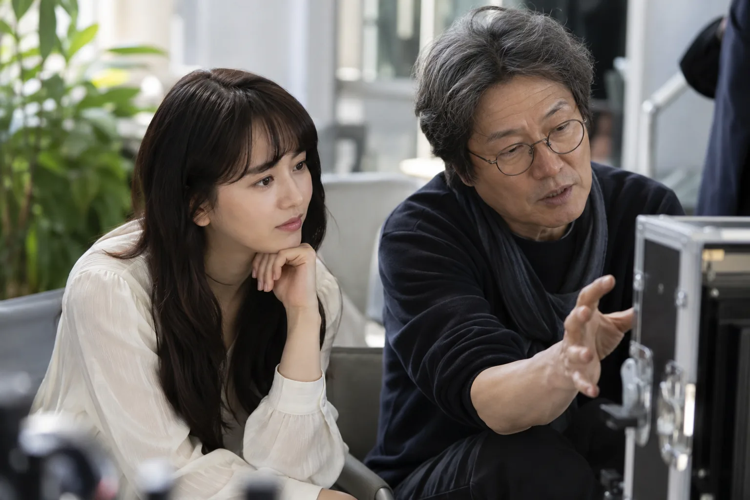 김소현 “故 안판석 감독의 여정 '연애박사' 함께하고 싶었다” 배경과 파장을 설명하는 이미지