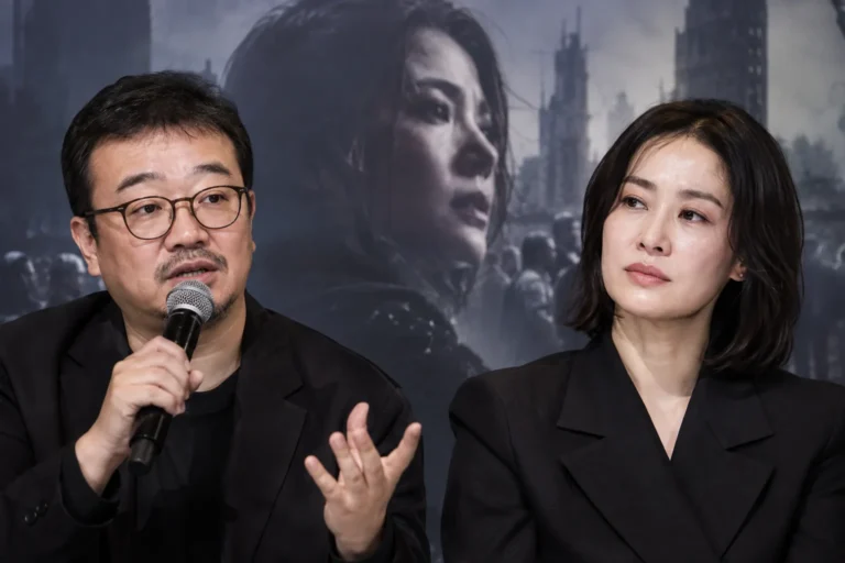 ‘실낙원’ 연상호 “김현주 연기할 때 ‘초사이언’ 같아” [현장] 관련 방송·엔터 뉴스 대표 이미지