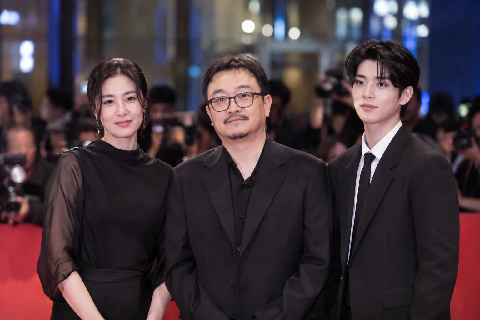 토론토 먼저 홀린 ‘실낙원’…연상호, 김현주X배현성과 극장가 출격 (종합)[DA현장] 배경과 파장을 설명하는 이미지