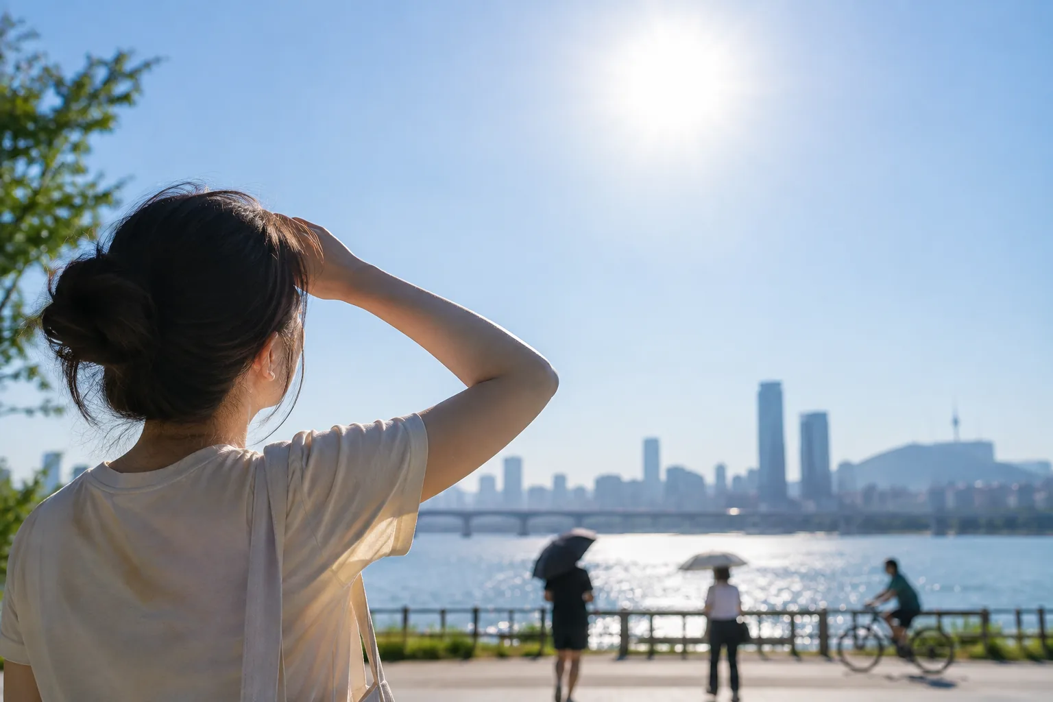 주말 낮 최고 30도 후끈…제주·남해 '강풍 주의보' 핵심 내용을 시각화한 이미지
