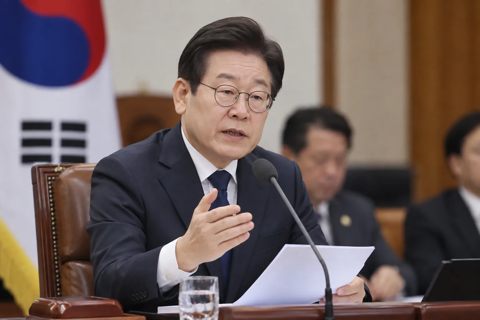 李대통령 '공소취소권 삭제' 요청에 여야 특검 놓고 재격돌 전망 핵심 내용을 시각화한 이미지