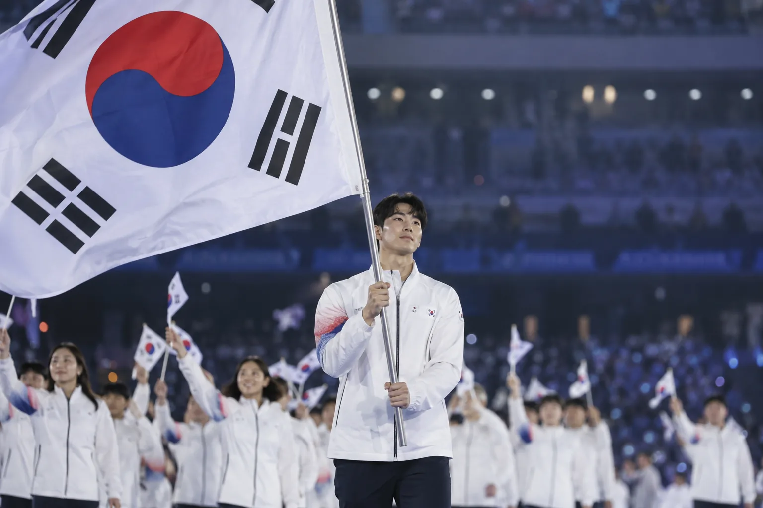 [아시안게임] 선수단 '얼굴' 된 기수 김동용 "마지막 무대, 다 쏟아붓겠다" 배경과 파장을 설명하는 이미지