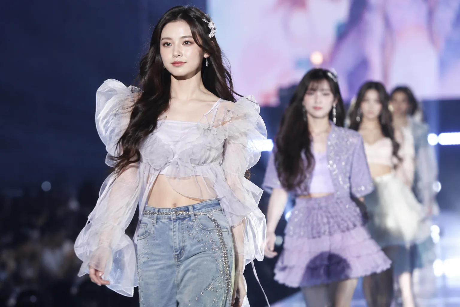 런웨이 누빈 앤더블…‘도쿄 걸즈 컬렉션’ 사로잡은 압도적 매력 핵심 내용을 시각화한 이미지