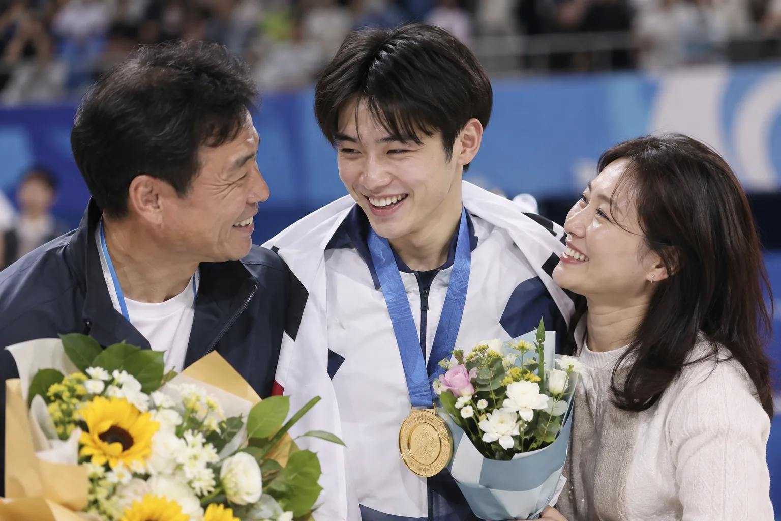 “지금은 내가 ‘유기상이 아빠’”…사상 첫 금메달 가족 유영동·유기상·박영아 핵심 내용을 시각화한 이미지